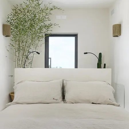 Bed & Breakfast Materia